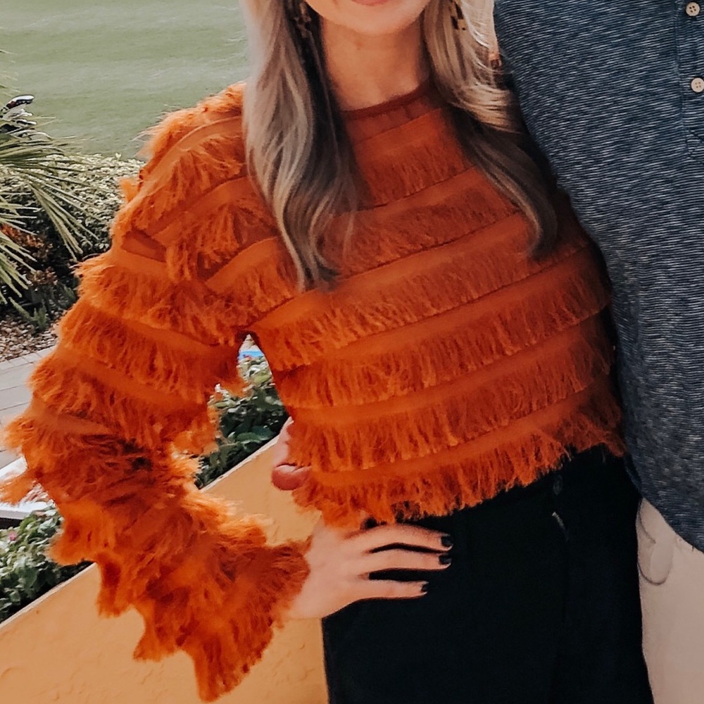 Fringe top